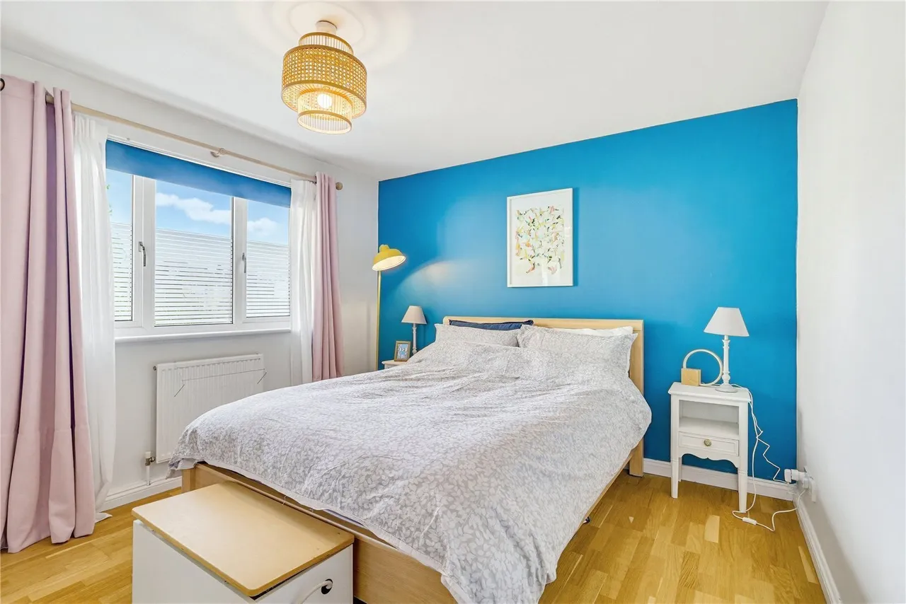 St. James's Drive, London, SW12, photo 2