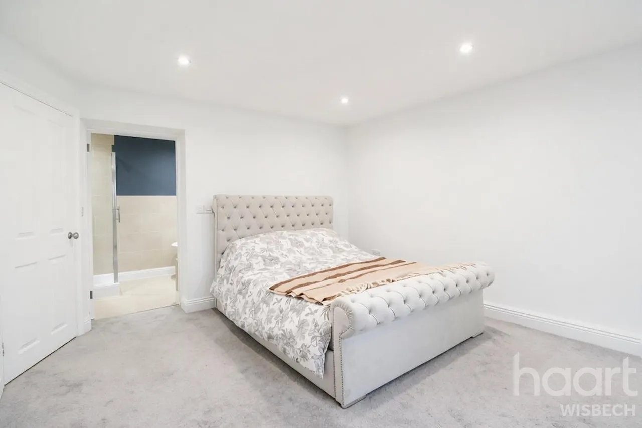 Victoria Road, Wisbech, PE13, photo 10
