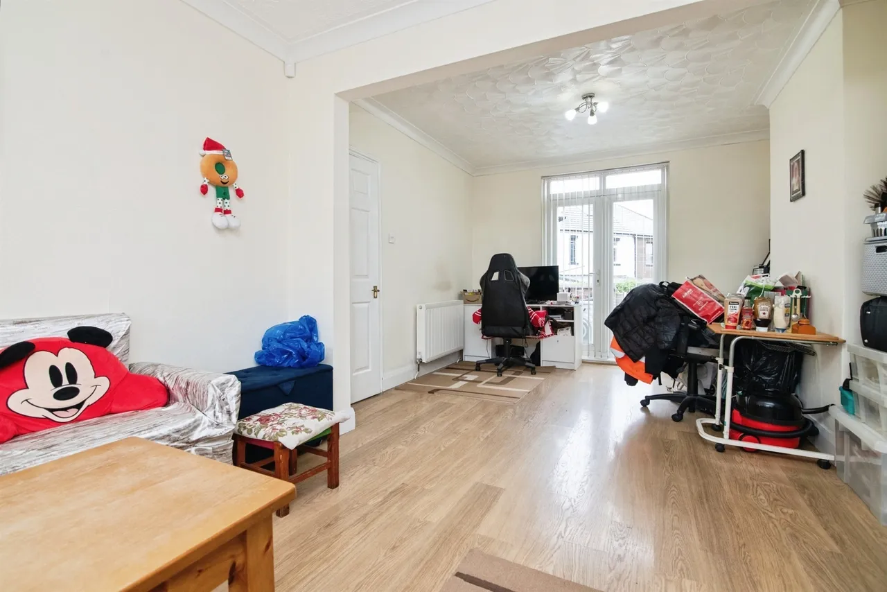 Bilhay Lane, West Bromwich, photo 10