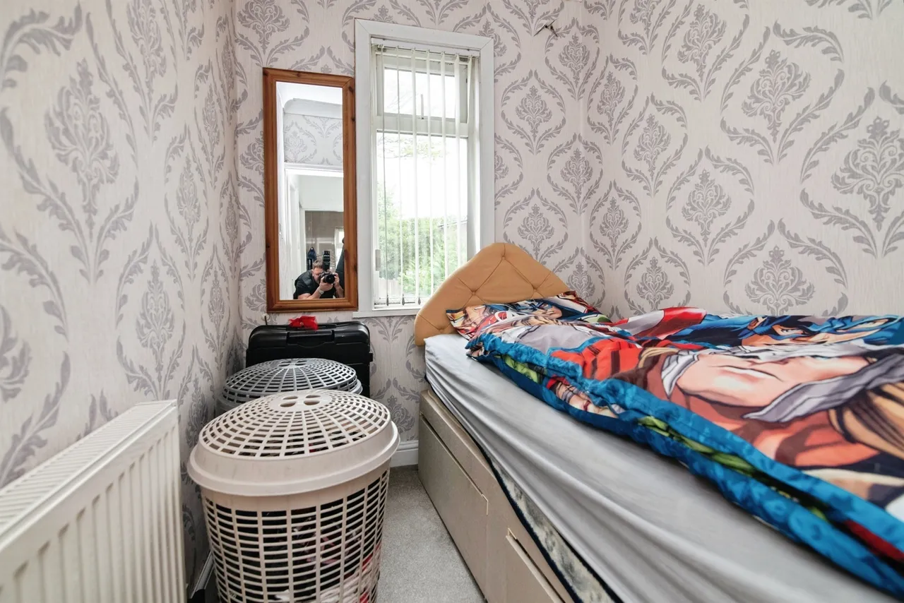 Bilhay Lane, West Bromwich, photo 8