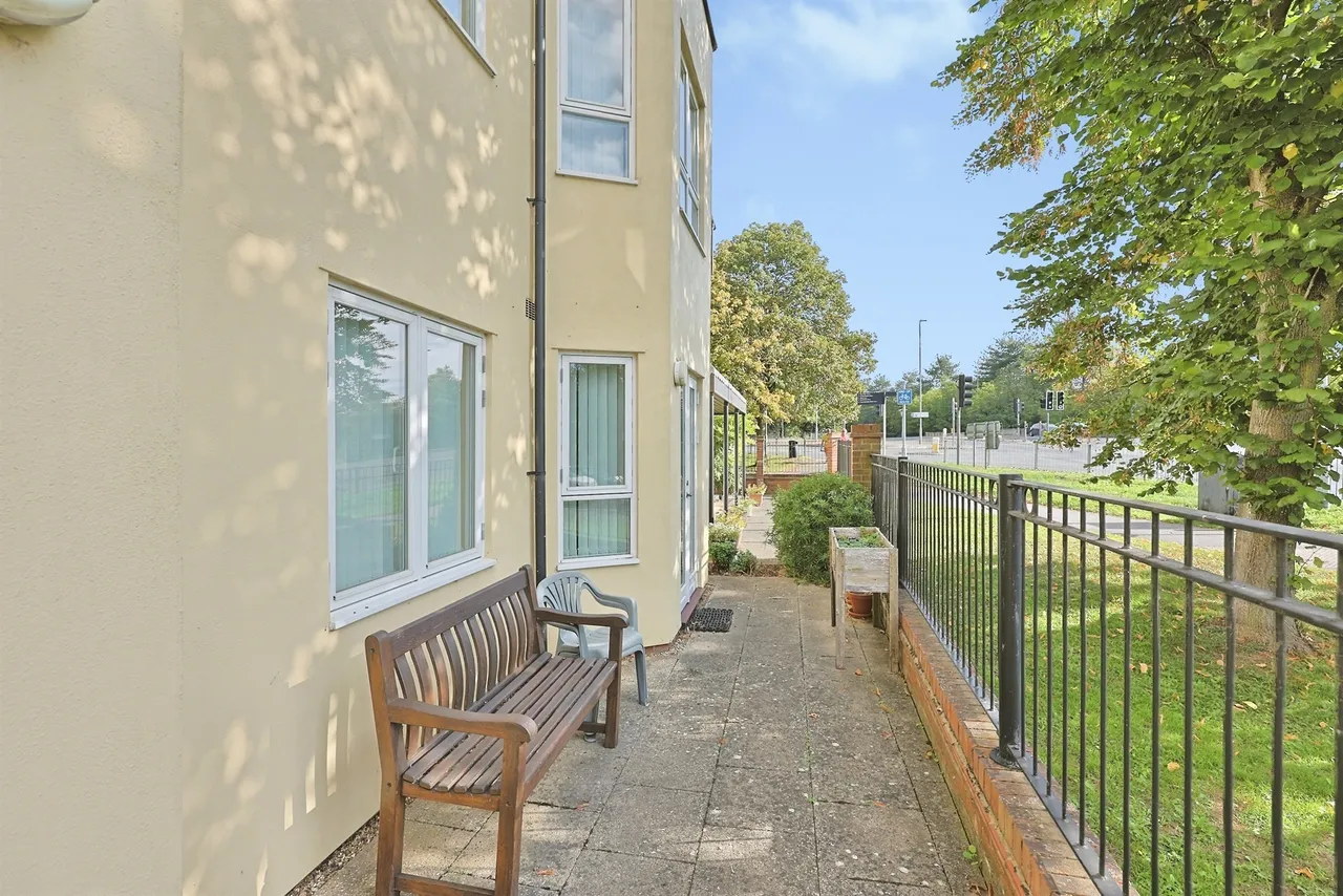 Fairland Street, Wymondham, NR18, photo 2