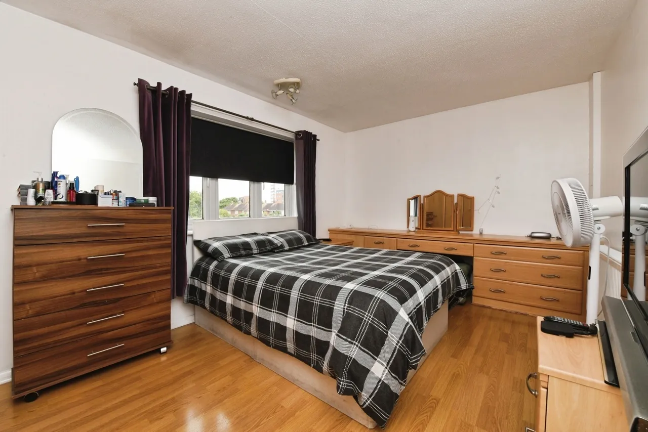 Canberra Close, Chelmsford, Essex, CM1, photo 3