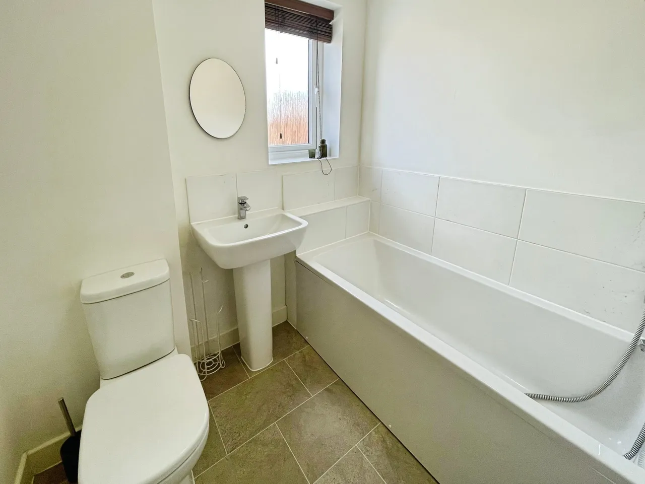Freshfields Close, Basingstoke, Basingstoke, RG23 7GQ, photo 12