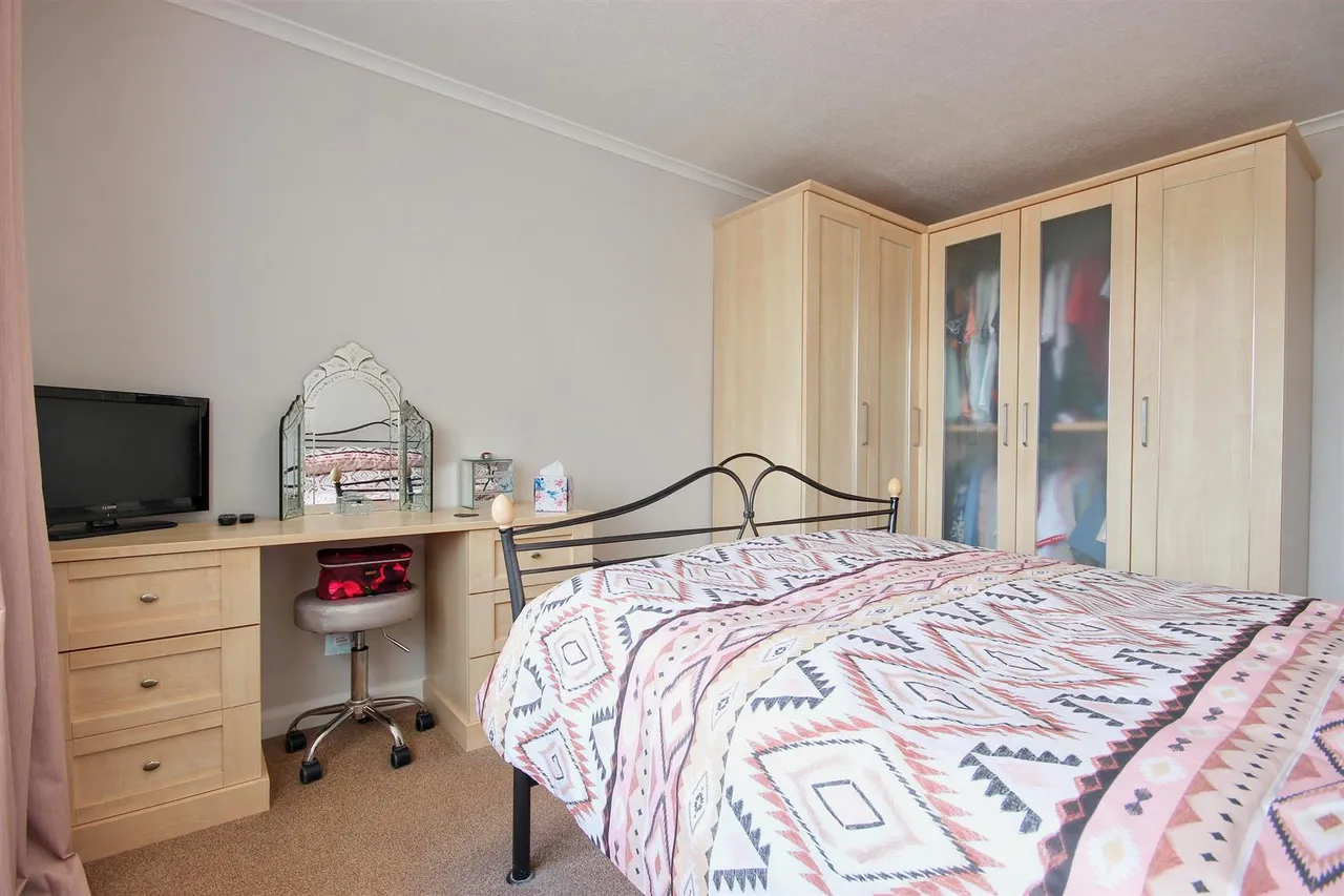 Westlands Road, Sproatley, photo 17