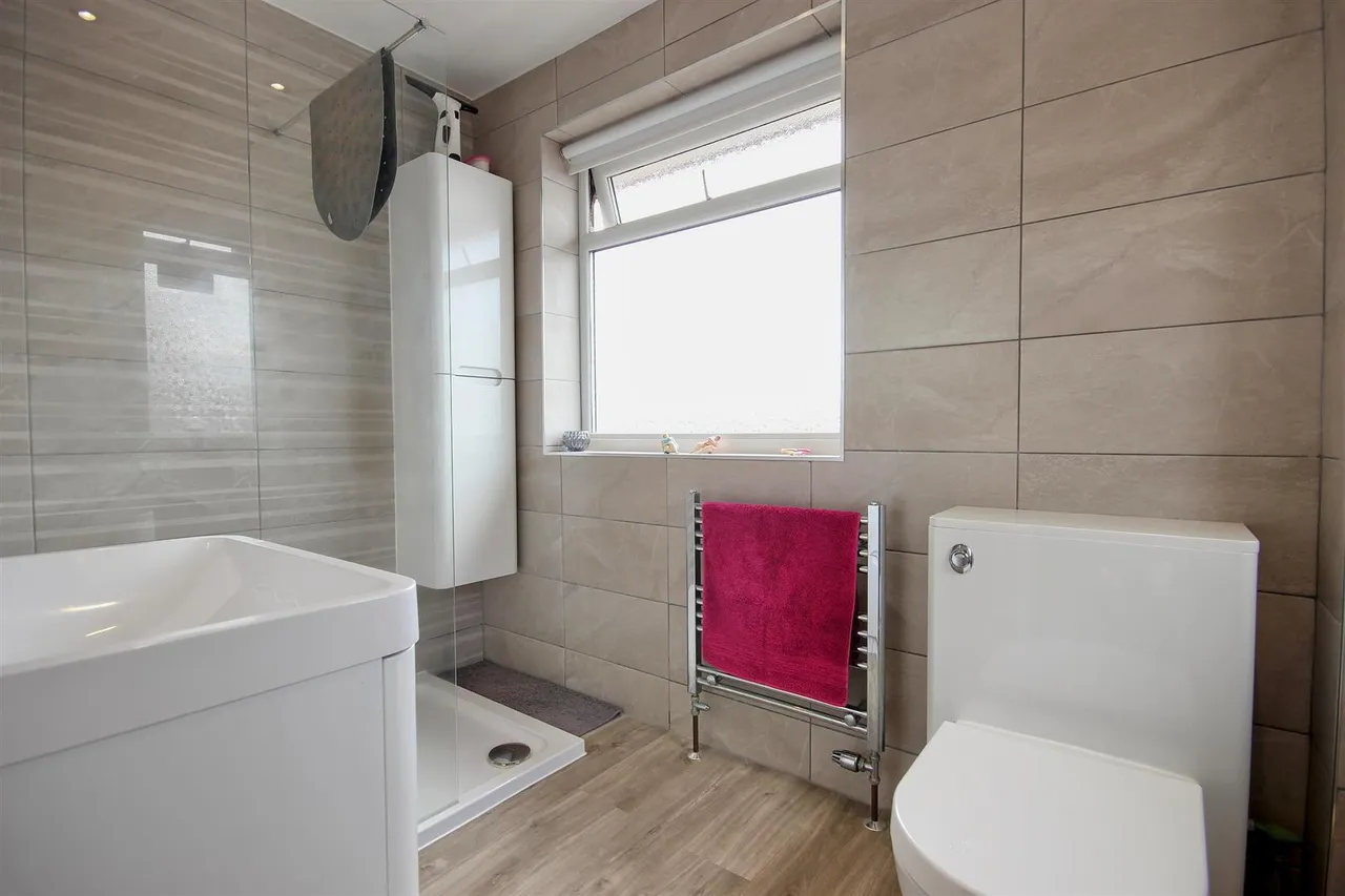 Westlands Road, Sproatley, photo 18