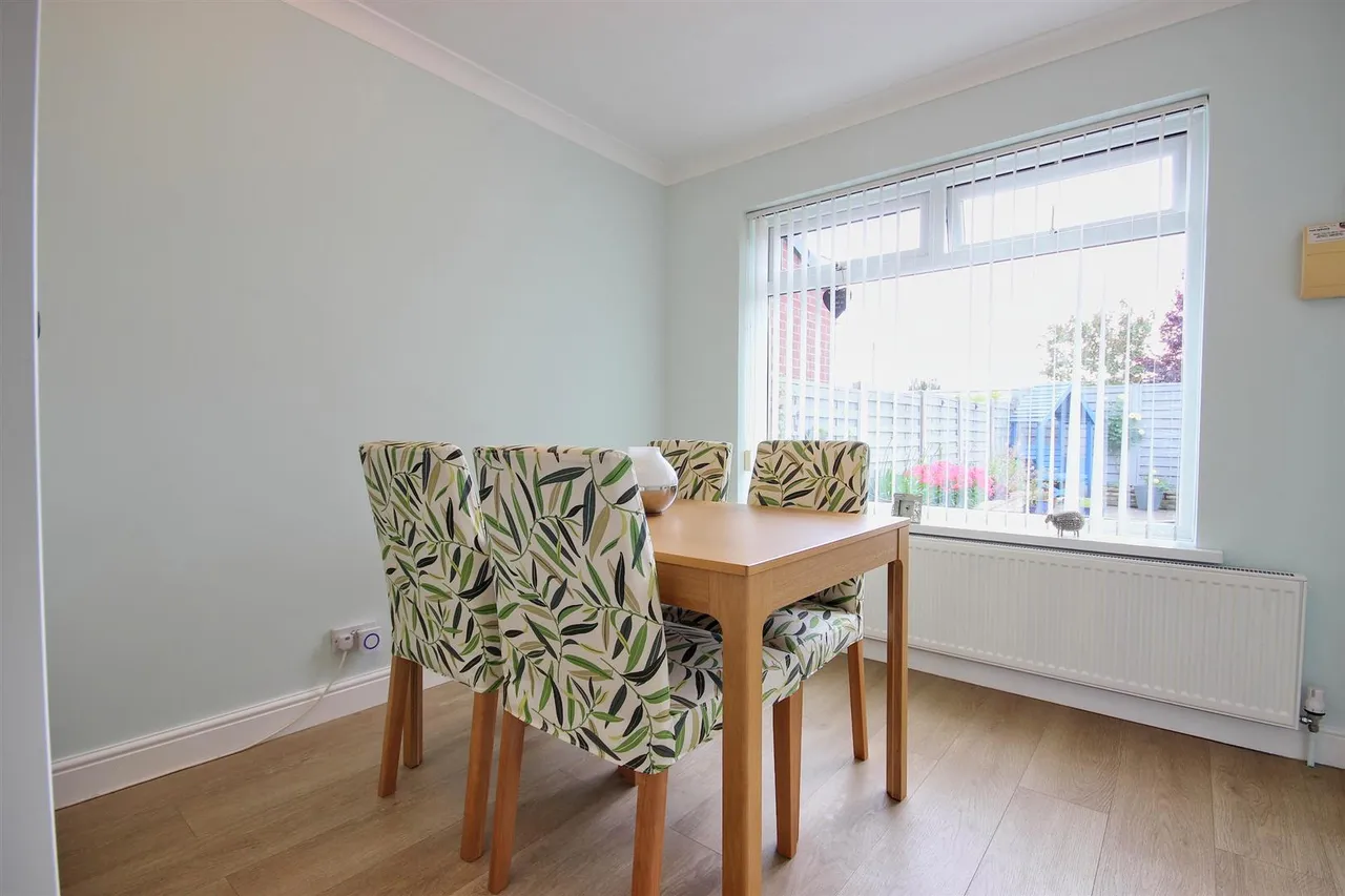Westlands Road, Sproatley, photo 14