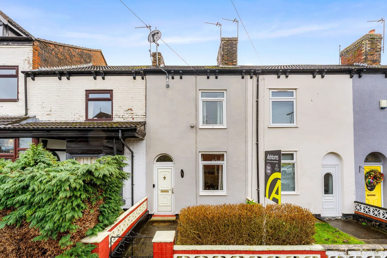 2 bed house for sale — Warrington Road, Widnes, Widnes, WA8 0AT