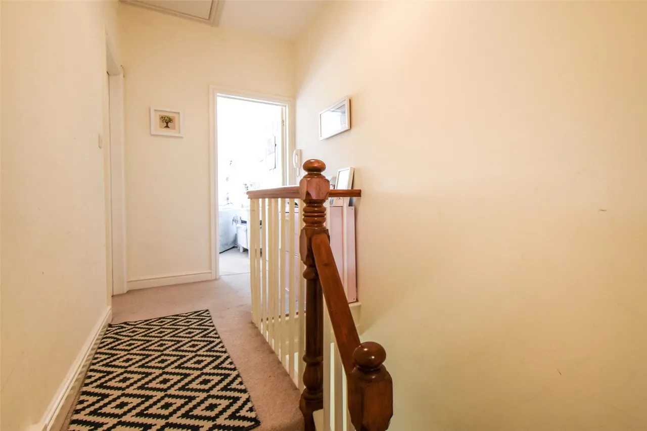 Elms Road, Hook, Hampshire, RG27 9DG, photo 13
