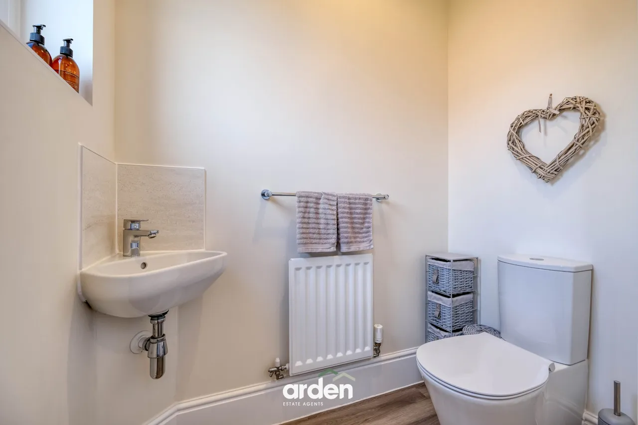 St. Andrews Road, Upper Bentley, B97, photo 7