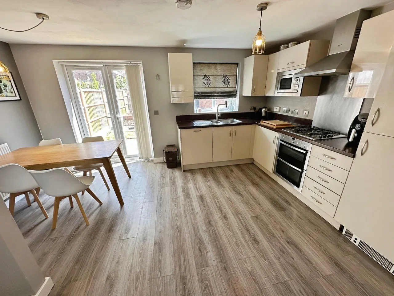 Henley Grove, Church Gresley, DE11, photo 4
