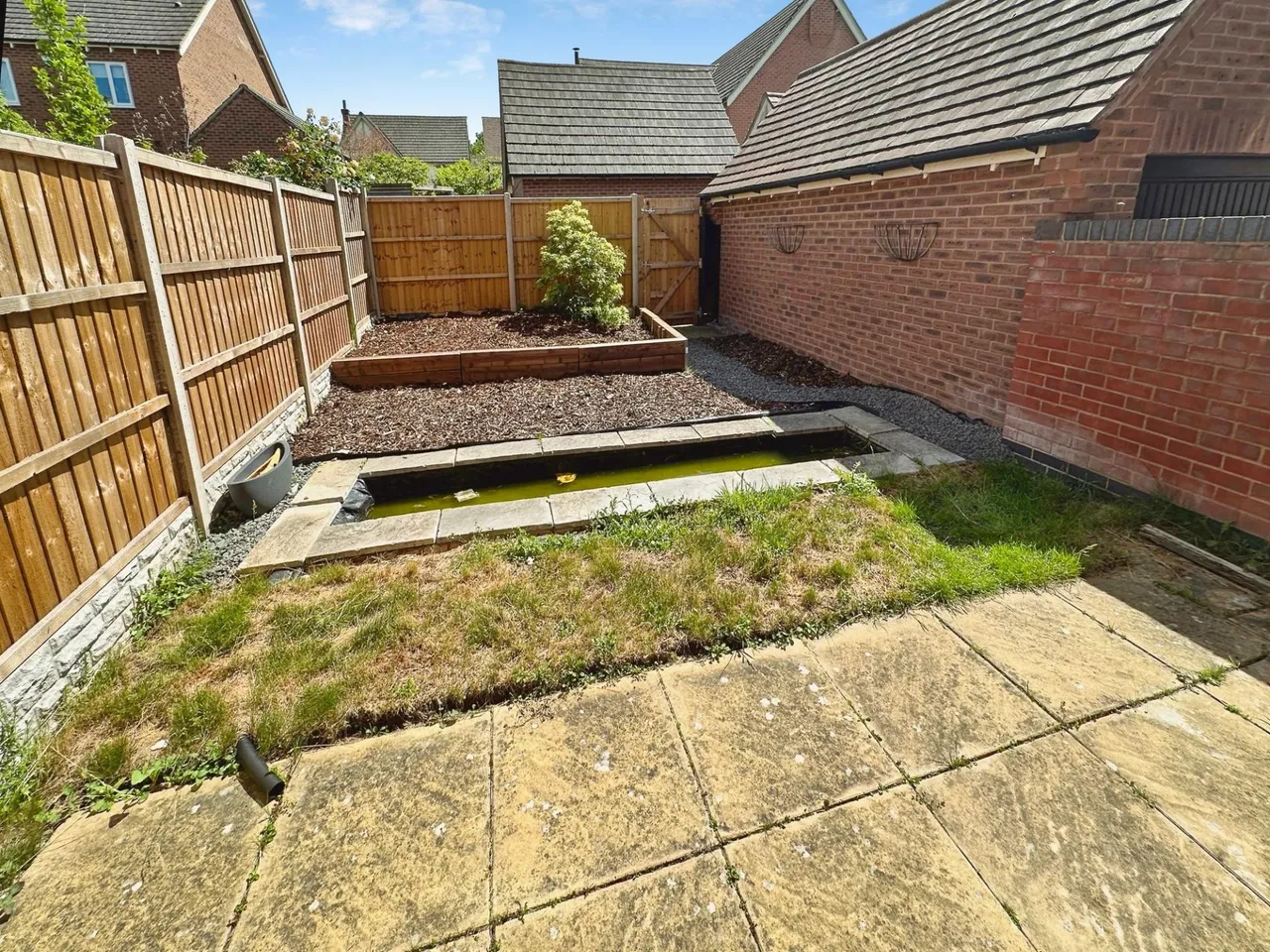 Henley Grove, Church Gresley, DE11, photo 17