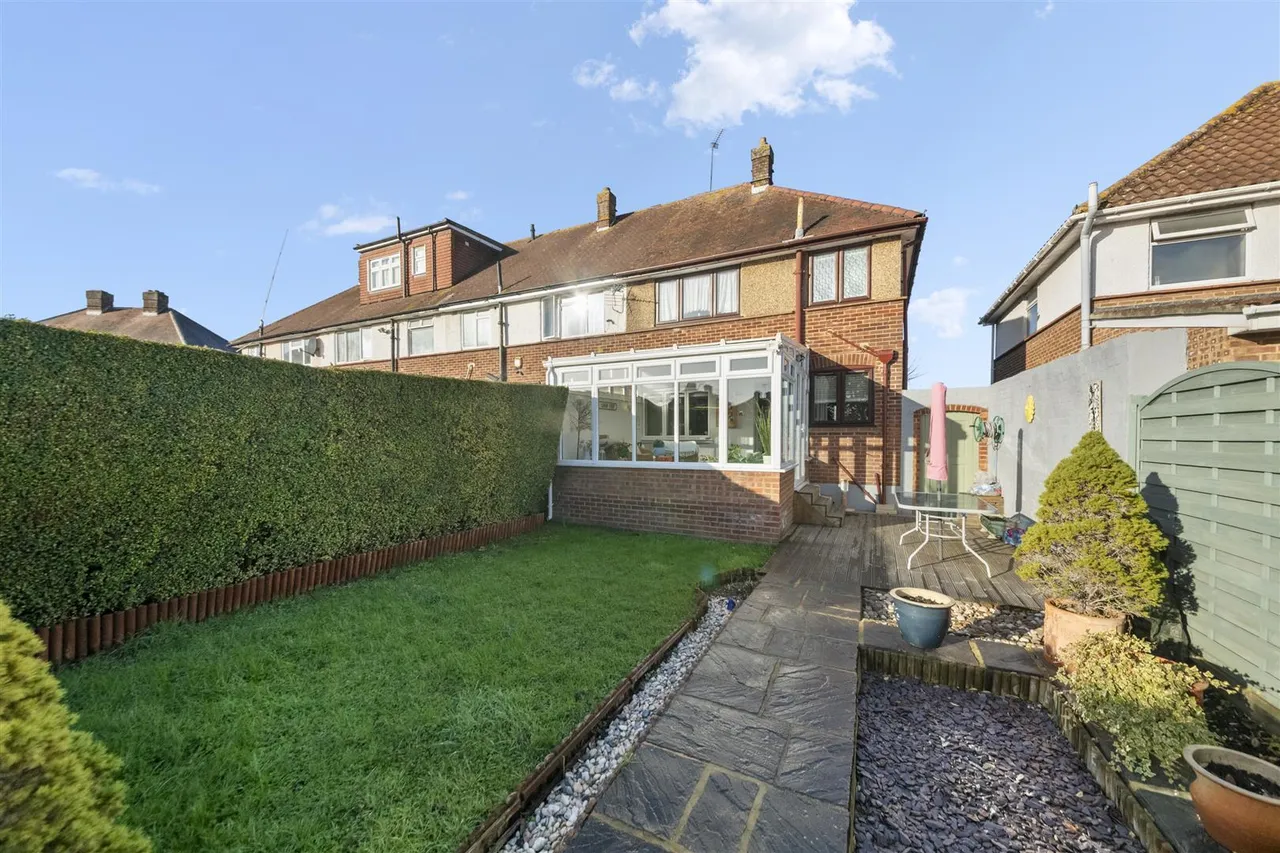 Gainsborough Road, Hayes, photo 10