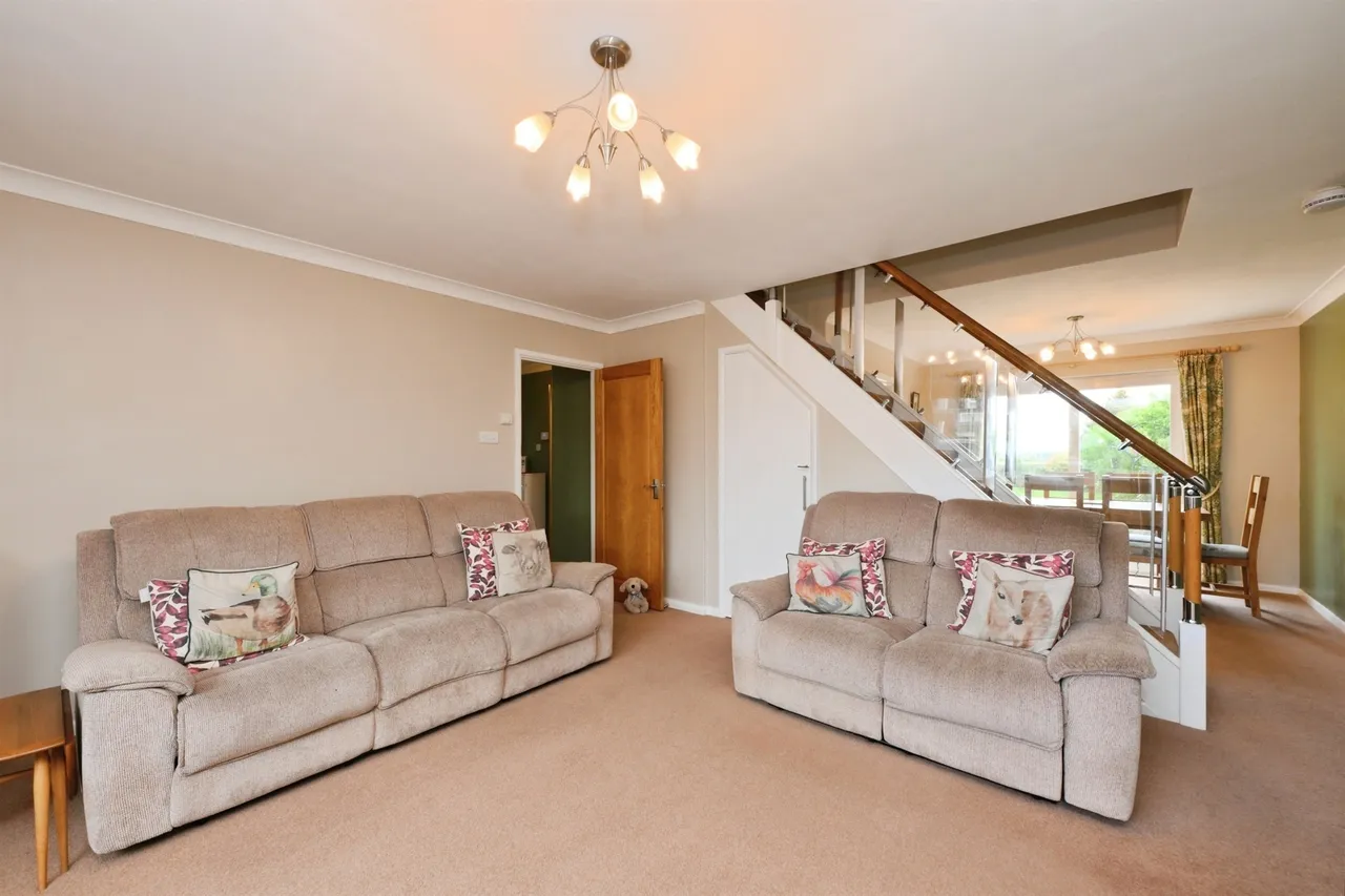 The Street, Sheering, CM22, photo 3