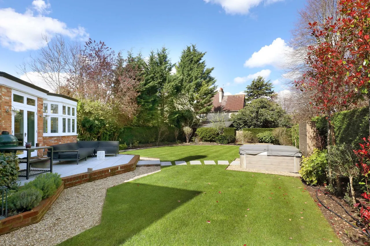 Latchmoor Grove, Gerrards Cross, SL9, photo 11