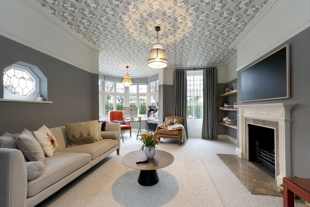 Latchmoor Grove, Gerrards Cross, SL9, photo 5