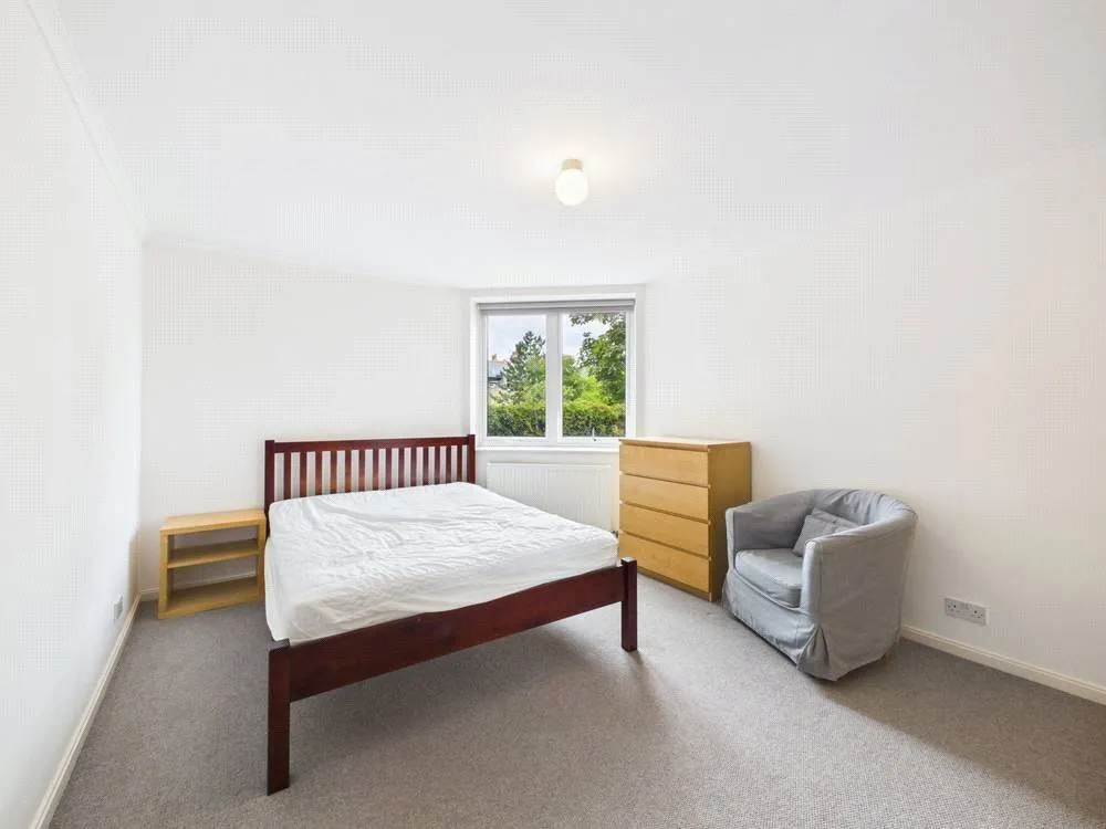 Priors Lodge, Richmond Hill, TW10, photo 8