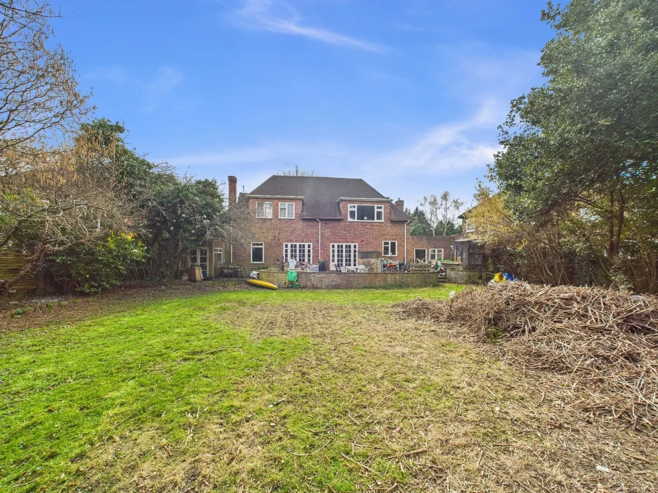 Feltham, Middlesex, photo 9