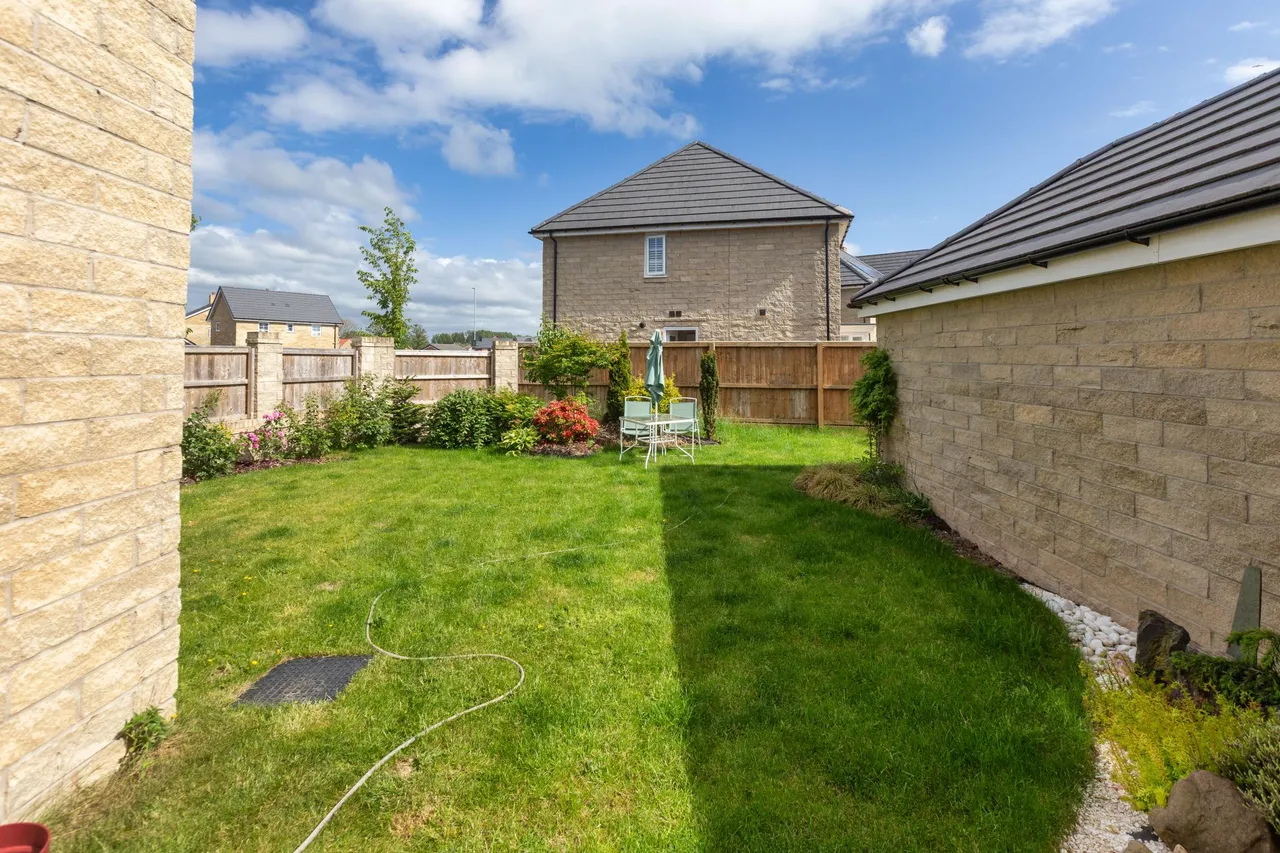 Roadtrain Avenue, Leyland, PR26, photo 5
