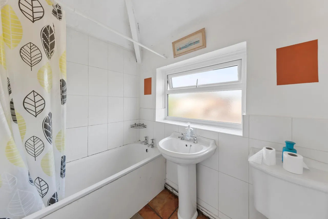 Hampton Drive, Great Sankey, Warrington, Warrington, WA5 1JF, photo 6