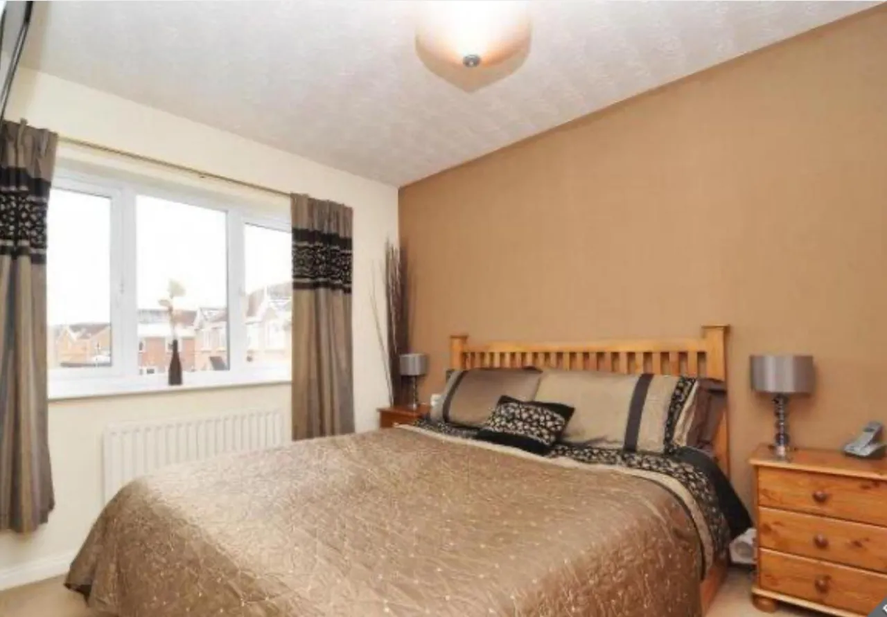 Llys Brenig, Deeside, CH5, photo 11