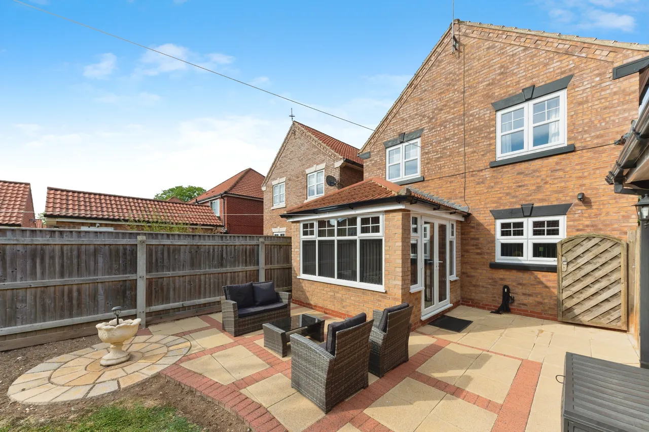 Cornflower Close, Healing, DN41, photo 15