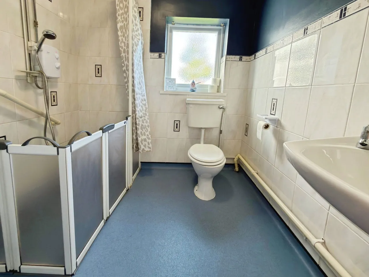 Penderry Road, Penlan, photo 13