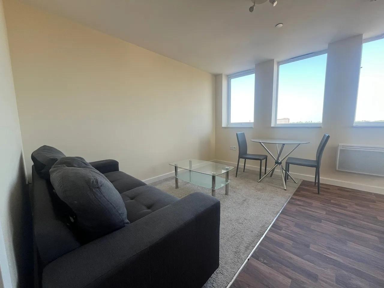 Tameway Plaza, Walsall, WS1, photo 2
