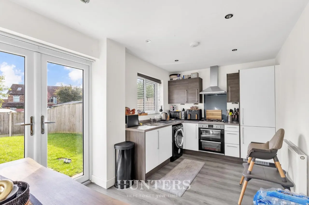 Woburn Green, Middleton, M24, photo 7
