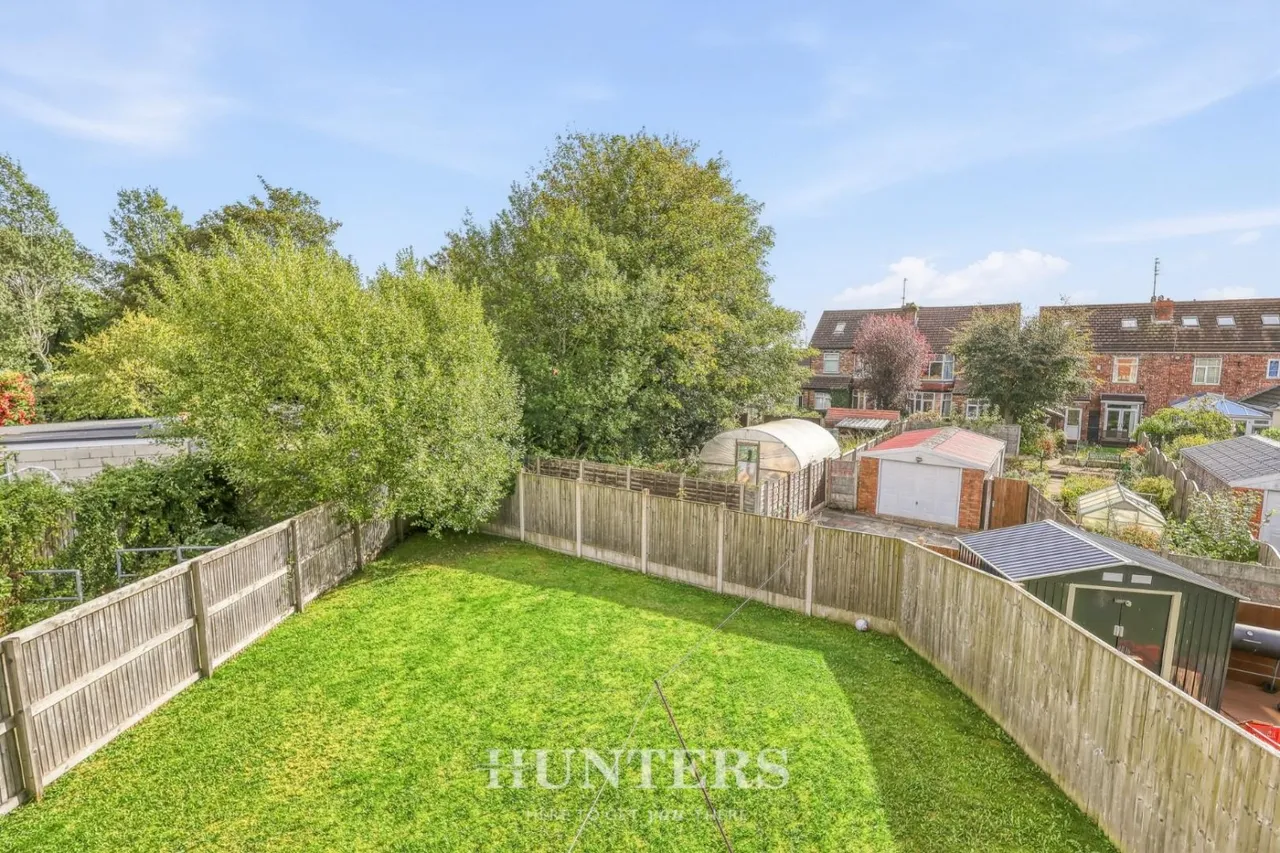 Woburn Green, Middleton, M24, photo 18