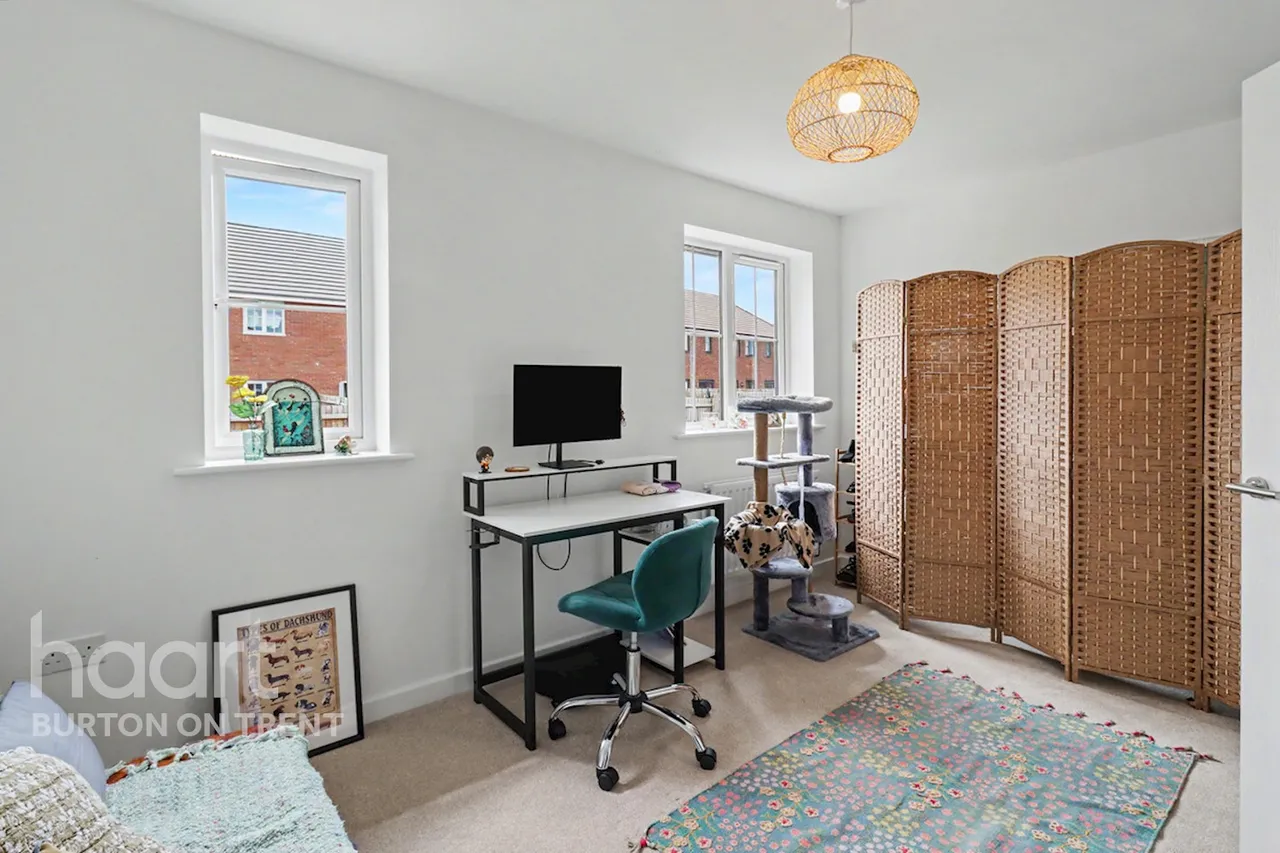 Haddon Drive, Burton-on-trent, DE15, photo 9