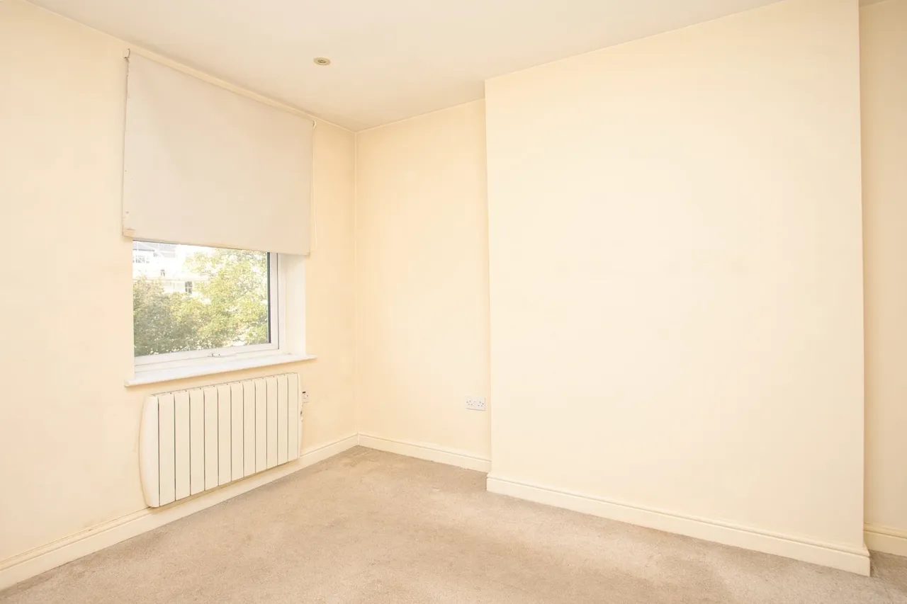 Castle Hill Avenue, Folkestone, CT20, photo 6