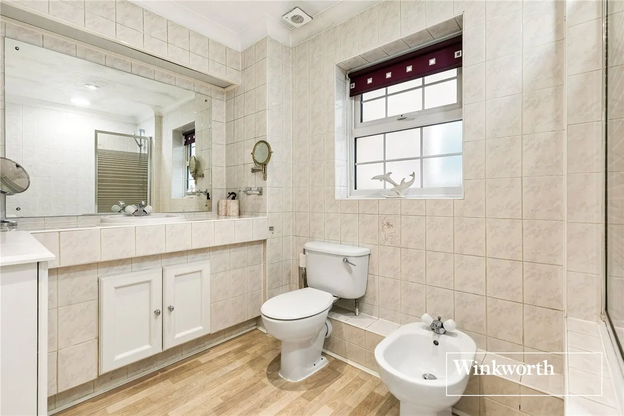 Spring Place, Finchley, N3, photo 10