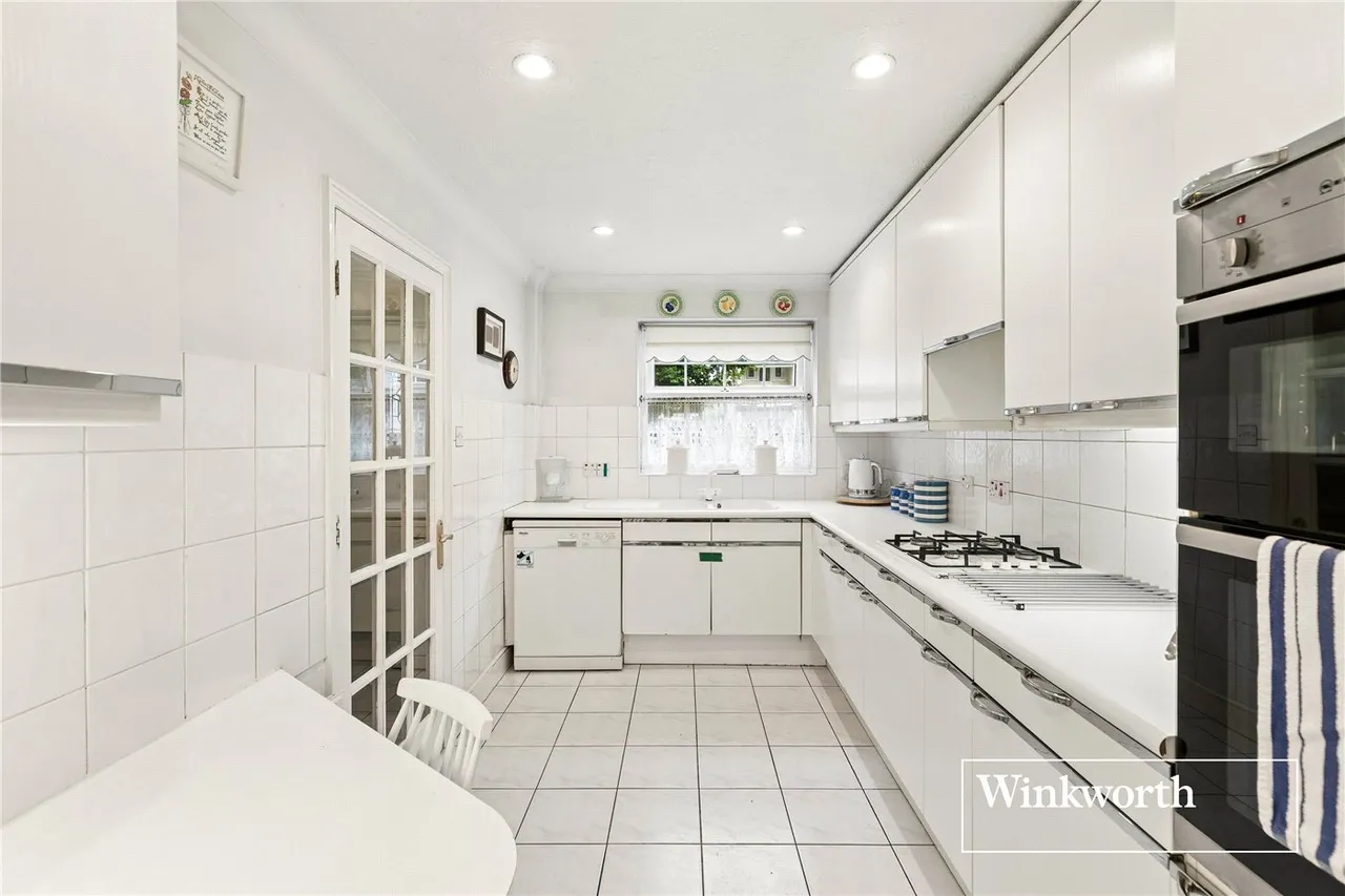 Spring Place, Finchley, N3, photo 14
