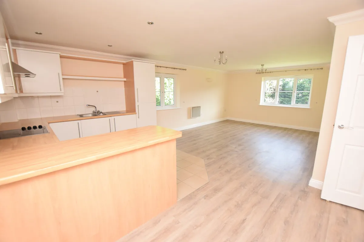 Shrub End Road, Colchester, Essex, CO3 4RW, photo 3