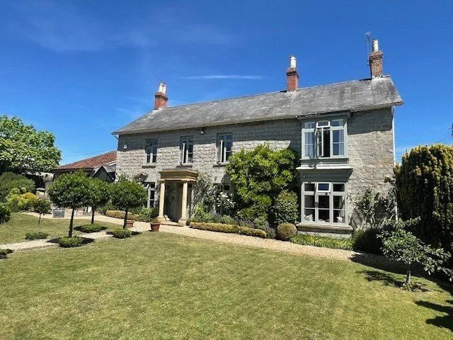 4 bed flat for sale, Wiltown, Curry Rivel, TA10