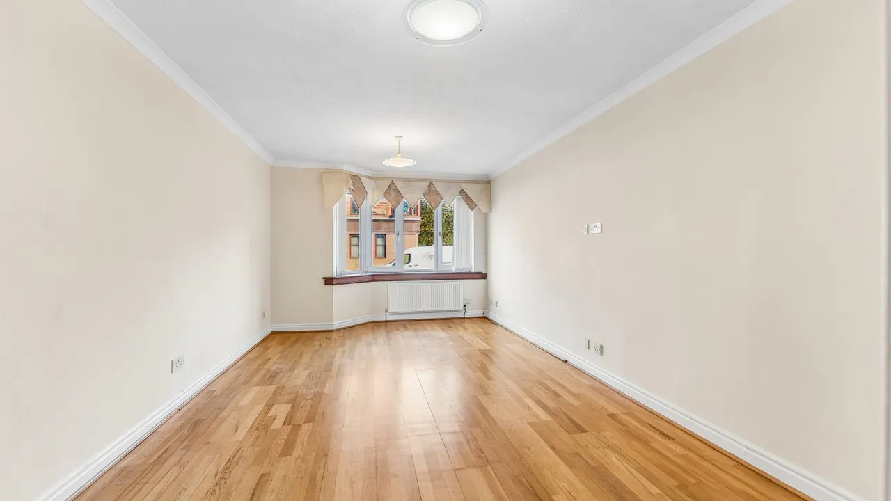 Dumbarton Road, Whiteinch, G14, photo 2