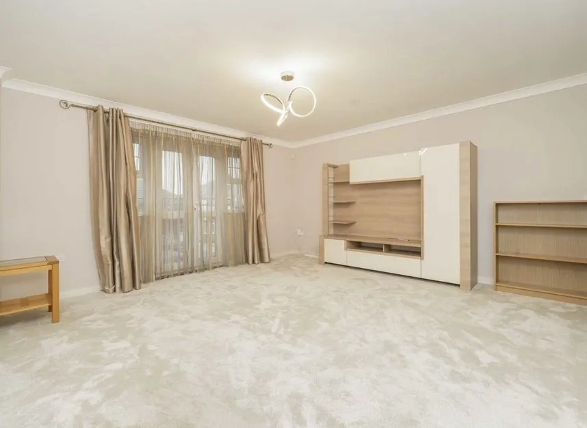 De Havilland Road, Hendon, HA8, photo 5