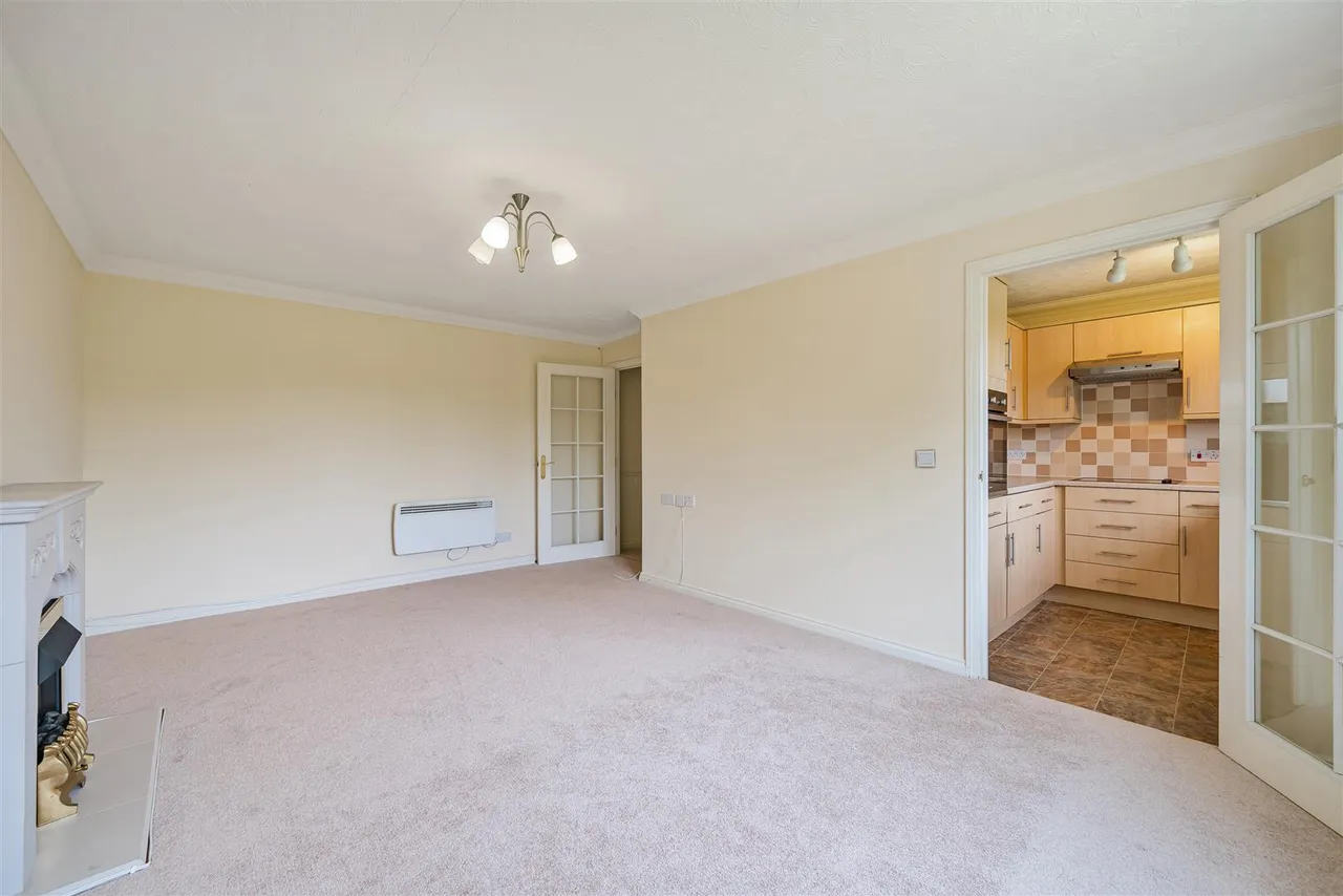 Warwick Road, Solihull, B92, photo 4