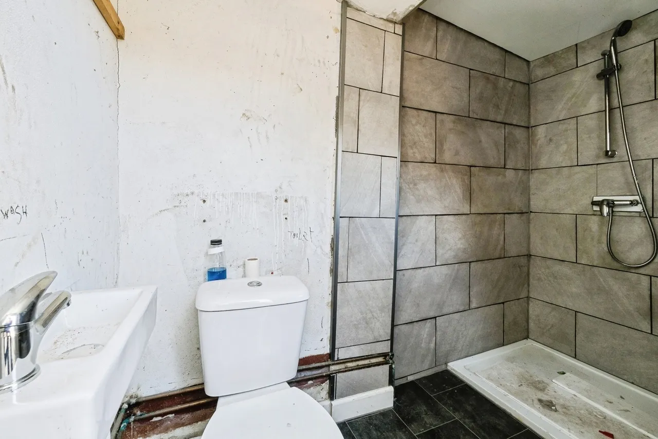 Westdown Road, Leyton, E15, photo 7