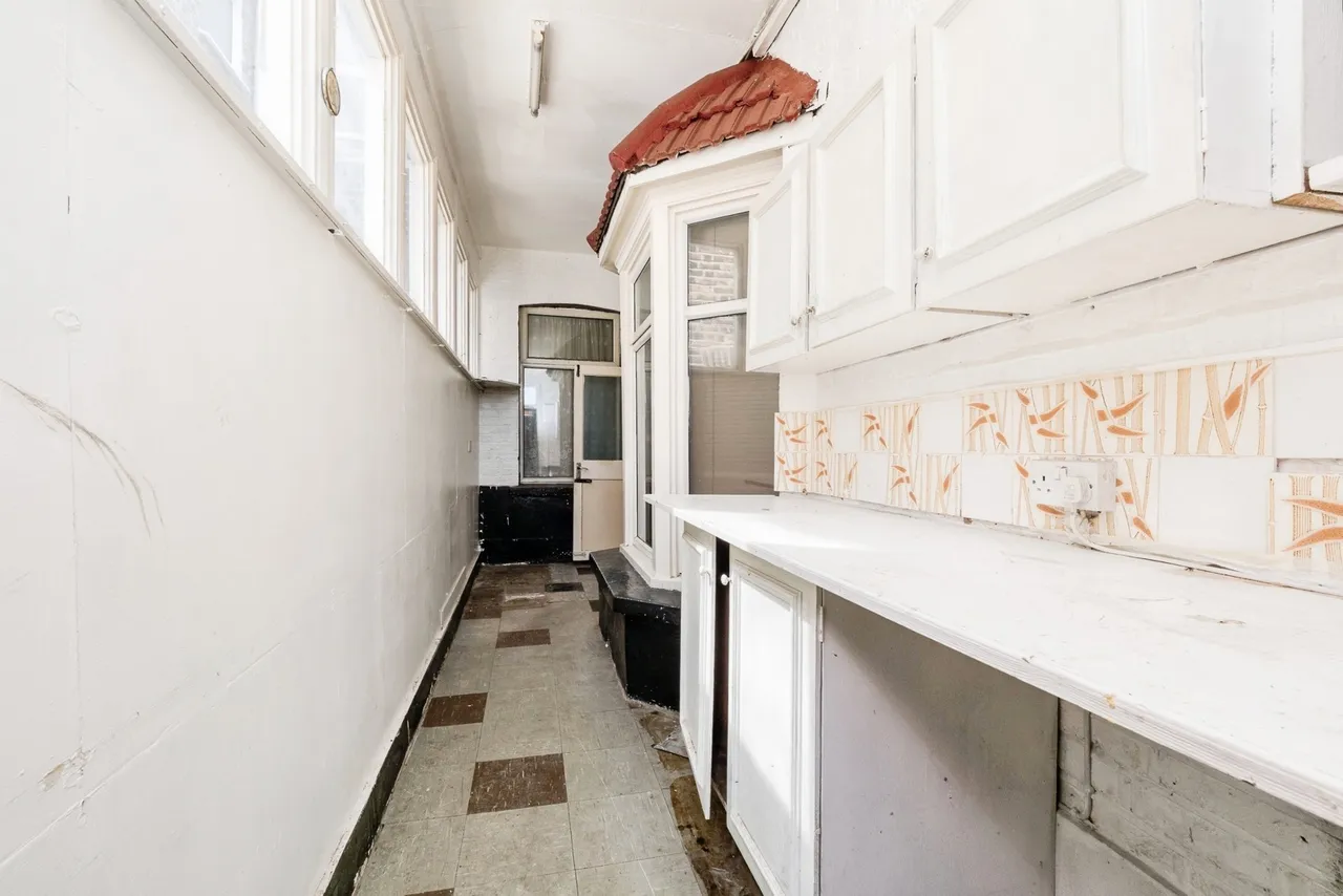 Westdown Road, Leyton, E15, photo 10