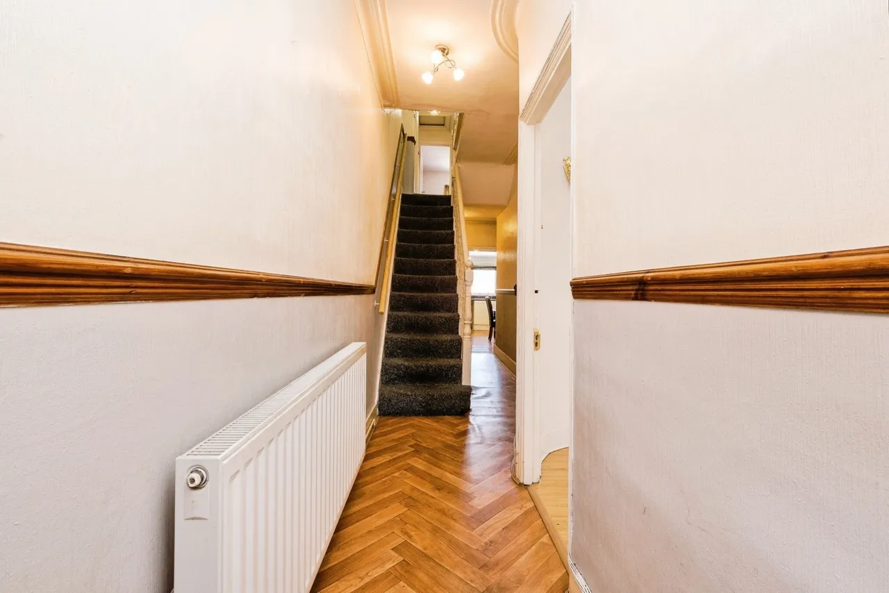 Westdown Road, Leyton, E15, photo 2