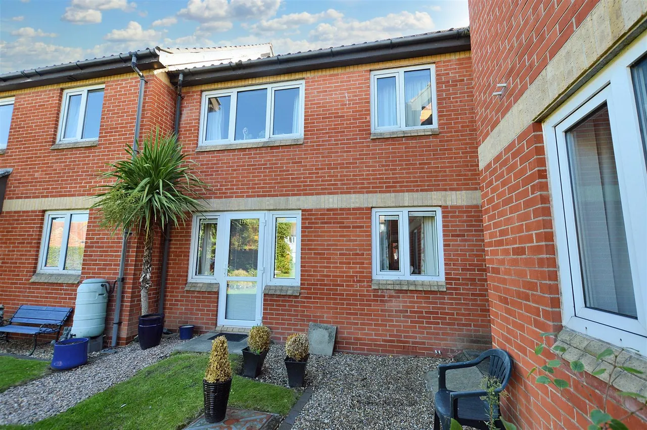 George Street, Sheringham, NR26, photo 15