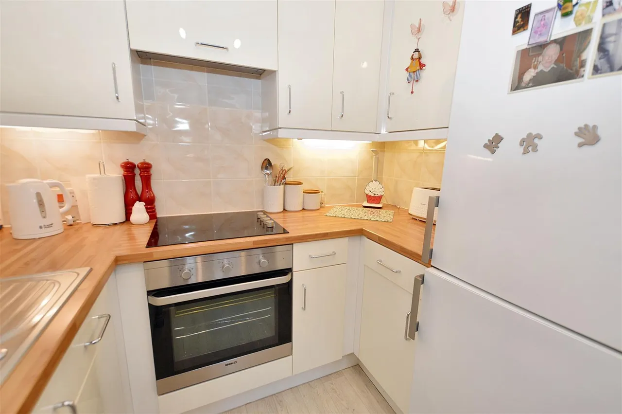 George Street, Sheringham, NR26, photo 7