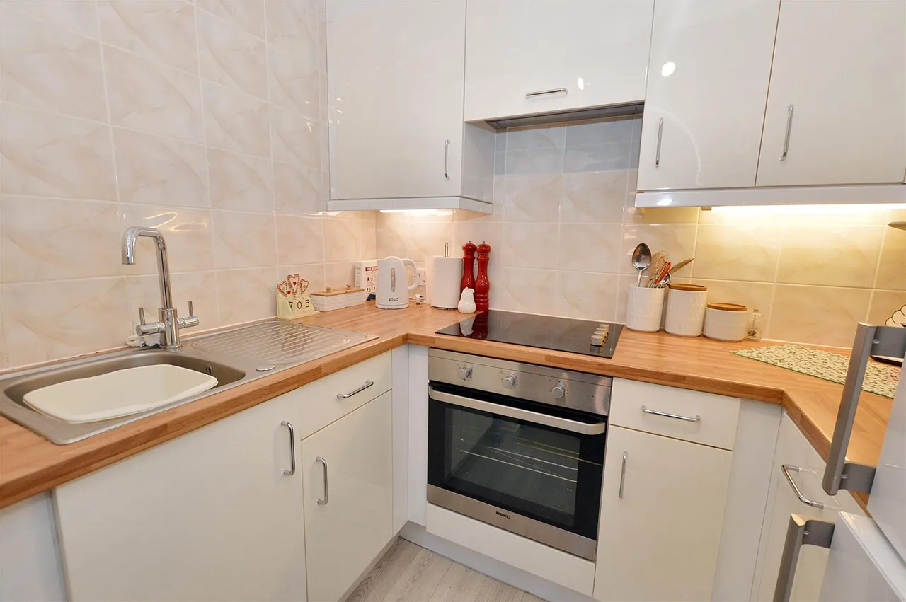 George Street, Sheringham, NR26, photo 6