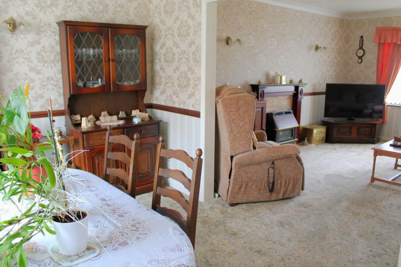 Chapel Road, Broughton, DN20, photo 2