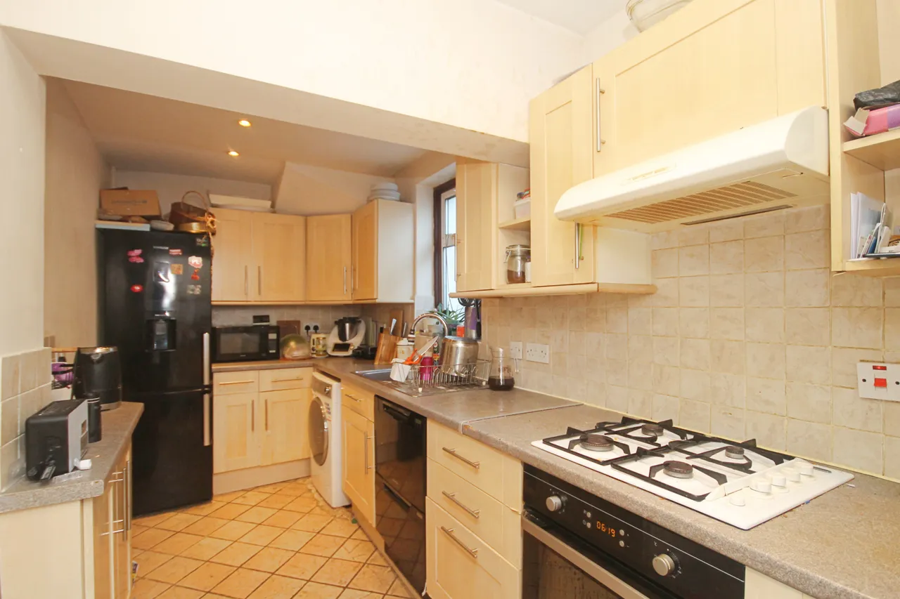 Braund Avenue, Greenford, UB6, photo 5