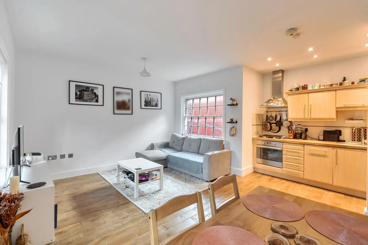 Lee High Road, SE12, photo 12