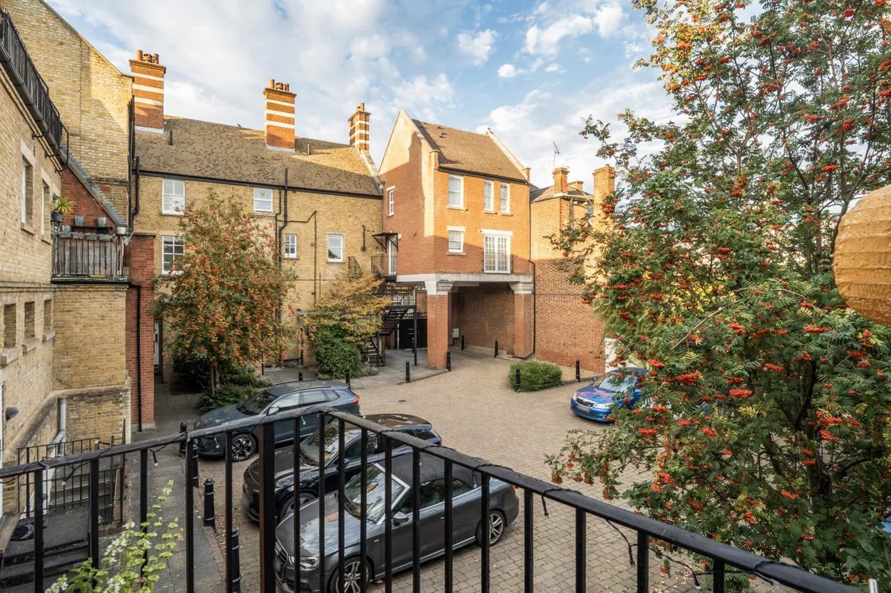 Lee High Road, SE12, photo 10
