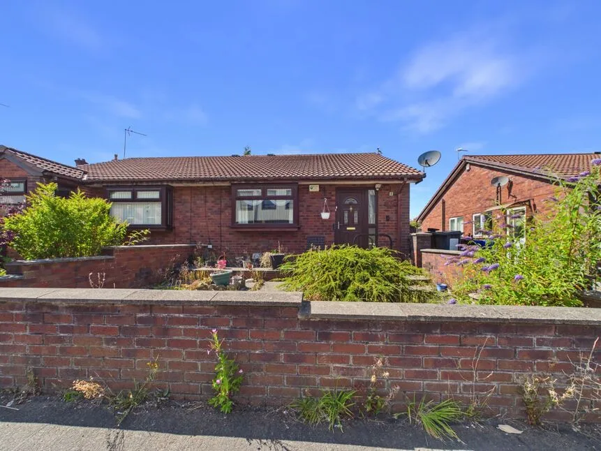 Cowhill Lane, Ashton-under-Lyne, Greater Manchester, OL6, photo 9