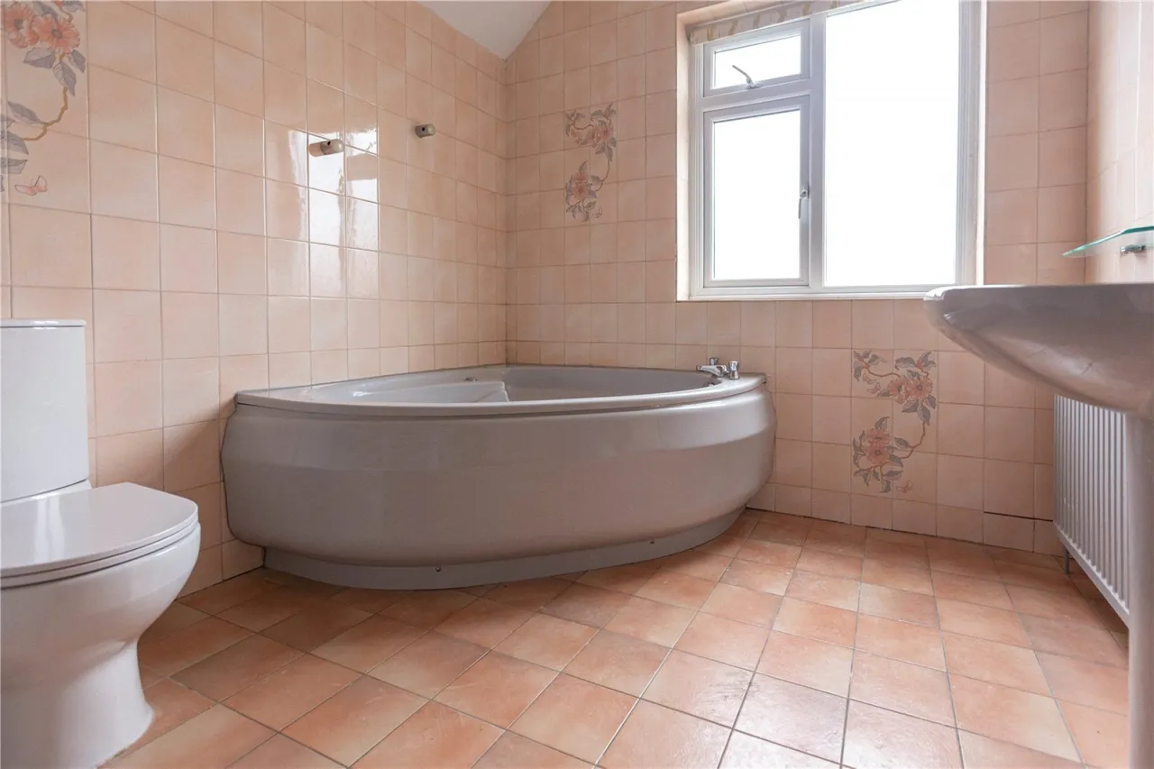 Lampeter Road, Bristol, BS9, photo 15